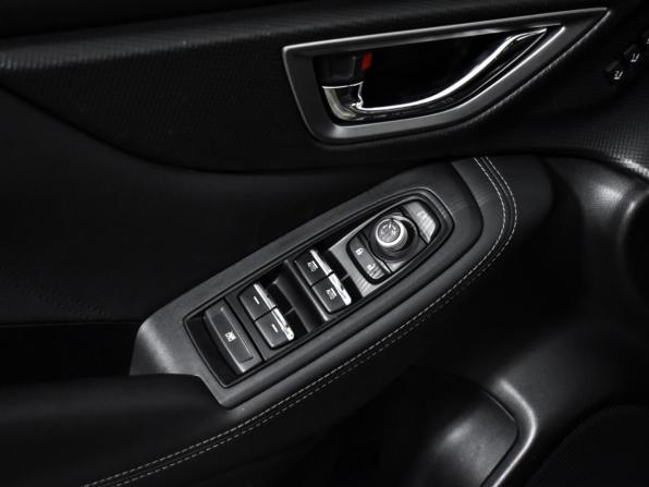 Subaru Forester V с пробегом 2018 года, цена 2 490 000 рублей, 134280 км, внедорожник, Автокод Объявления