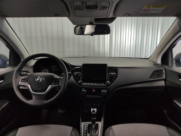 Hyundai Solaris II Рестайлинг с пробегом 2021 года, цена 1 367 000 рублей, 55255 км, седан, Автокод Объявления