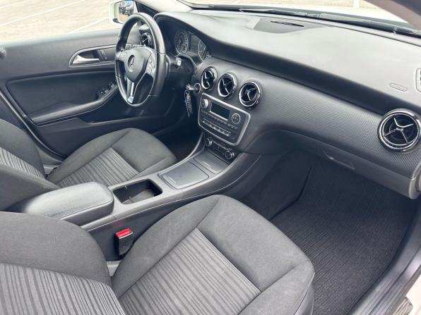 Mercedes-Benz A-Класс III (W176) Рестайлинг с пробегом 2015 года, цена 1 429 000 рублей, 150000 км, хэтчбек, Автокод Объявления