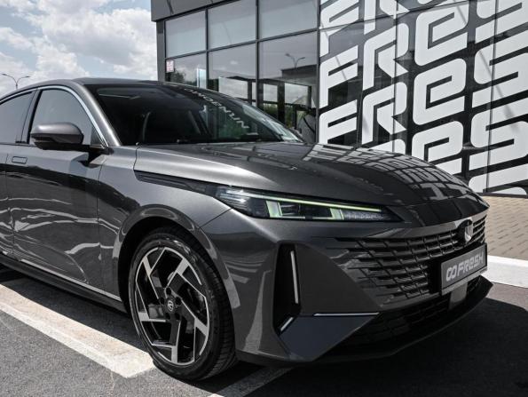 Changan Lamore с пробегом 2024 года, цена 2 049 000 рублей, 24172 км, седан, Автокод Объявления