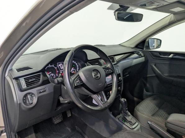 Skoda Rapid I Рестайлинг с пробегом 2018 года, цена 1 450 000 рублей, 65000 км, лифтбек, Автокод Объявления