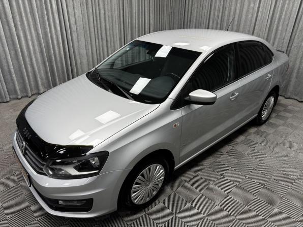 Volkswagen Polo V Рестайлинг с пробегом 2016 года, цена 999 000 рублей, 164133 км, седан, Автокод Объявления