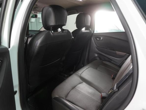Renault Kaptur I с пробегом 2019 года, цена 1 529 000 рублей, 243287 км, внедорожник, Автокод Объявления