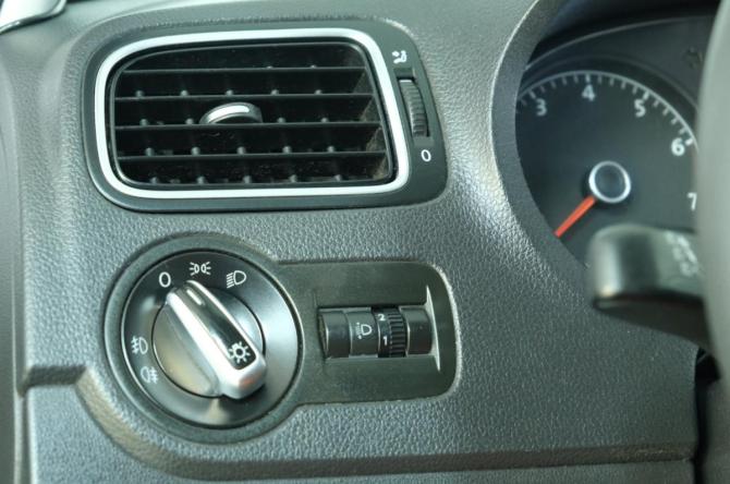 Volkswagen Polo V с пробегом 2011 года, цена 879 000 рублей, 186000 км, седан, Автокод Объявления