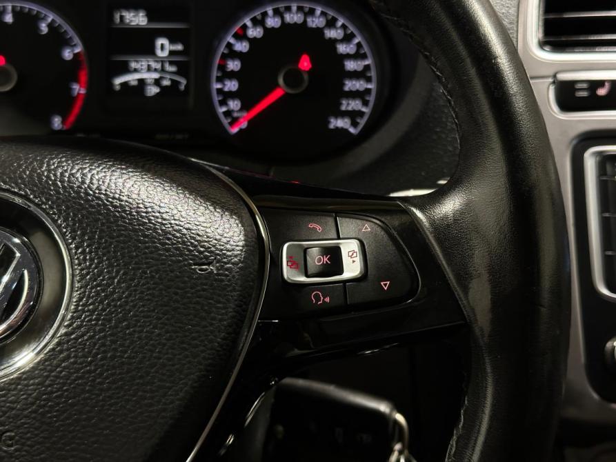 Volkswagen Polo V Рестайлинг Челябинск  - изображение 17
