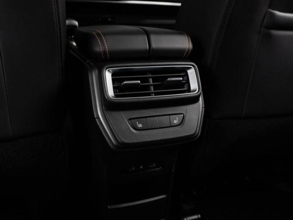 Geely Okavango I Рестайлинг с пробегом 2023 года, цена 2 850 000 рублей, 5546 км, внедорожник, Автокод Объявления