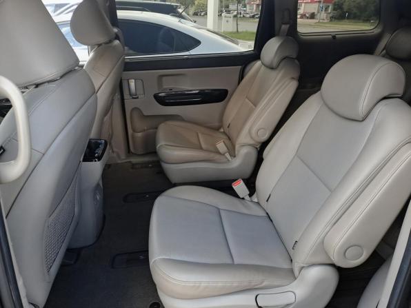 Kia Carnival III с пробегом 2020 года, цена 2 760 000 рублей, 135000 км, минивэн, Автокод Объявления