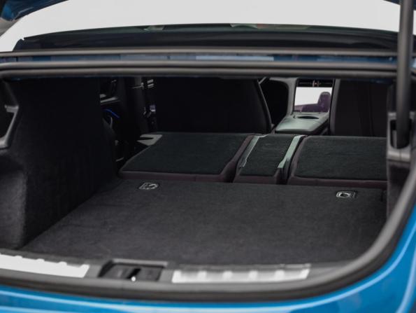 Porsche Taycan I с пробегом 2020 года, цена 9 990 000 рублей, 35600 км, седан, Автокод Объявления