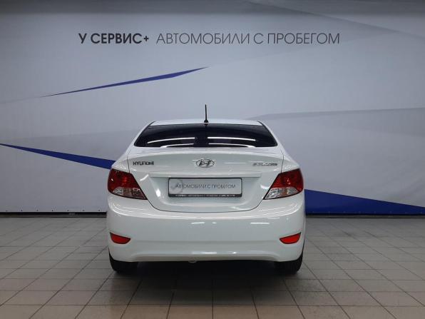 Hyundai Solaris I с пробегом 2013 года, цена 740 000 рублей, 192349 км, седан, Автокод Объявления