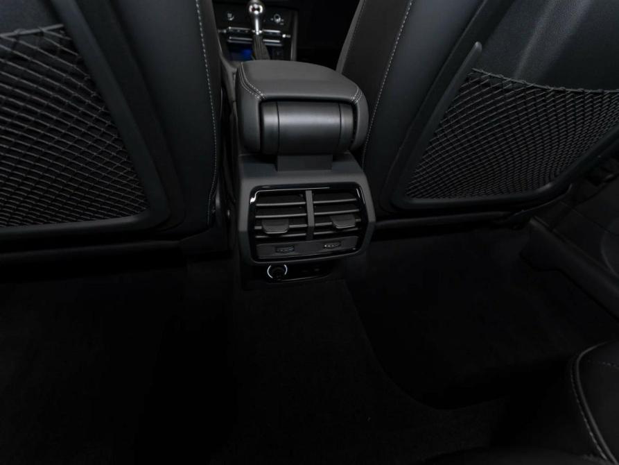 Audi Q3 II (F3) Москва  - изображение 14