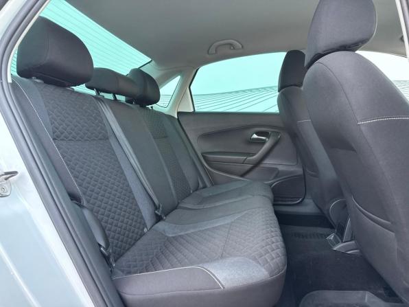 Volkswagen Polo V Рестайлинг с пробегом 2018 года, цена 1 260 000 рублей, 94077 км, седан, Автокод Объявления