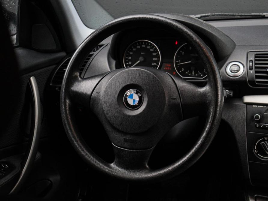 BMW 1 серии I (E81/E82/E87/E88) Рестайлинг Москва  - изображение 12