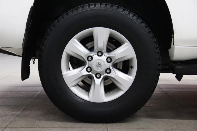 Toyota Land Cruiser Prado 150 Series с пробегом 2013 года, цена 2 465 650 рублей, 327780 км, внедорожник, Автокод Объявления