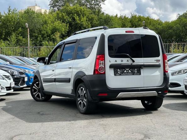 Lada (ВАЗ) Largus I Рестайлинг с пробегом 2021 года, цена 1 249 000 рублей, 102852 км, универсал, Автокод Объявления