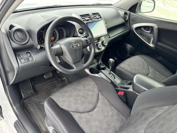 Toyota RAV4 III (XA30) Рестайлинг с пробегом 2012 года, цена 1 370 000 рублей, 160645 км, внедорожник, Автокод Объявления