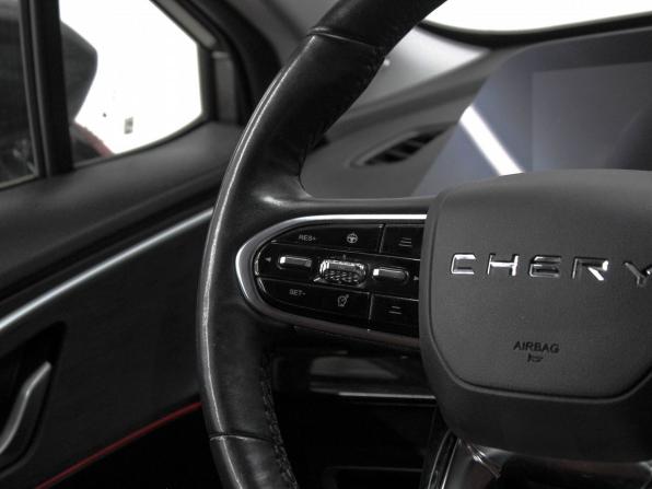 Omoda C5 I с пробегом 2023 года, цена 1 950 000 рублей, 35000 км, внедорожник, Автокод Объявления