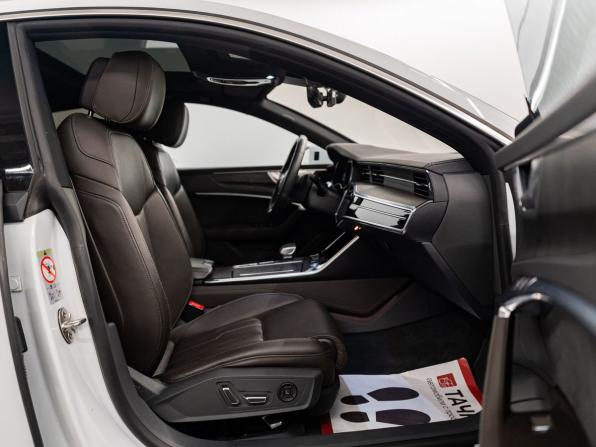 Audi A7 II (4K) с пробегом 2020 года, цена 5 600 000 рублей, 72513 км, лифтбек, Автокод Объявления