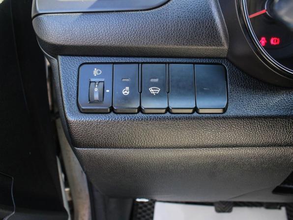 Kia Rio III Рестайлинг с пробегом 2015 года, цена 894 000 рублей, 149950 км, седан, Автокод Объявления