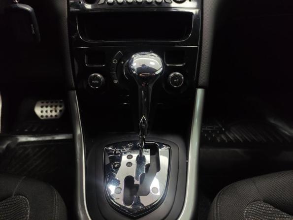 Peugeot 308 I Рестайлинг с пробегом 2012 года, цена 600 000 рублей, 135845 км, хэтчбек, Автокод Объявления