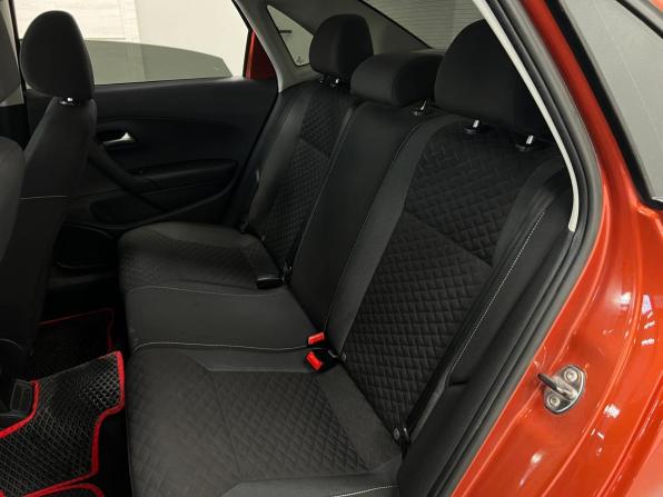 Volkswagen Polo V Рестайлинг с пробегом 2018 года, цена 840 000 рублей, 204075 км, седан, Автокод Объявления