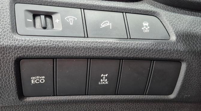 Hyundai Santa Fe III с пробегом 2013 года, цена 1 366 000 рублей, 325000 км, внедорожник, Автокод Объявления