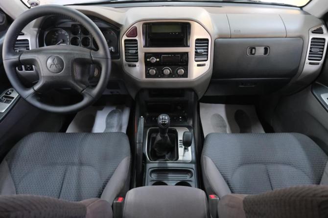 Mitsubishi Pajero III Рестайлинг с пробегом 2006 года, цена 1 279 000 рублей, 121000 км, внедорожник, Автокод Объявления