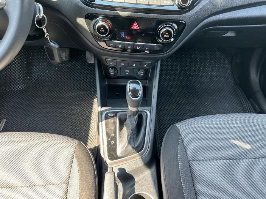 Hyundai Solaris II Рестайлинг Екатеринбург  - изображение 11