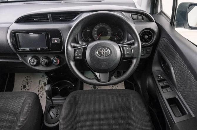 Toyota Vitz III (XP130) Рестайлинг 2 с пробегом 2019 года, цена 959 000 рублей, 102500 км, хэтчбек, Автокод Объявления