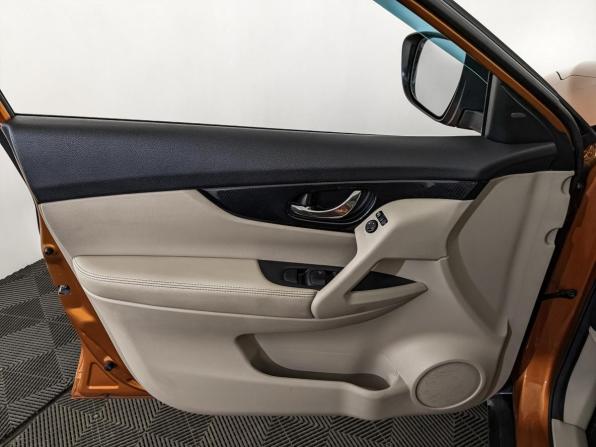 Nissan X-Trail III Рестайлинг с пробегом 2019 года, цена 2 350 000 рублей, 132228 км, внедорожник, Автокод Объявления