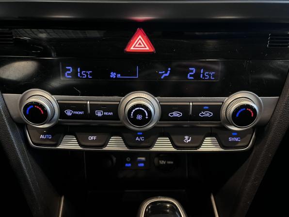 Hyundai Elantra VI (AD) Рестайлинг с пробегом 2020 года, цена 1 560 000 рублей, 141053 км, седан, Автокод Объявления