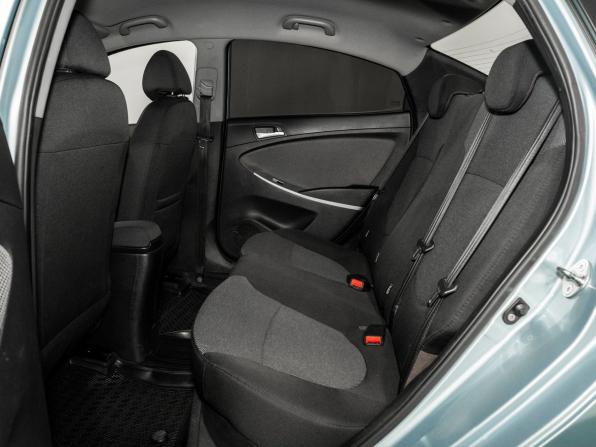 Hyundai Solaris I с пробегом 2012 года, цена 750 000 рублей, 165504 км, седан, Автокод Объявления