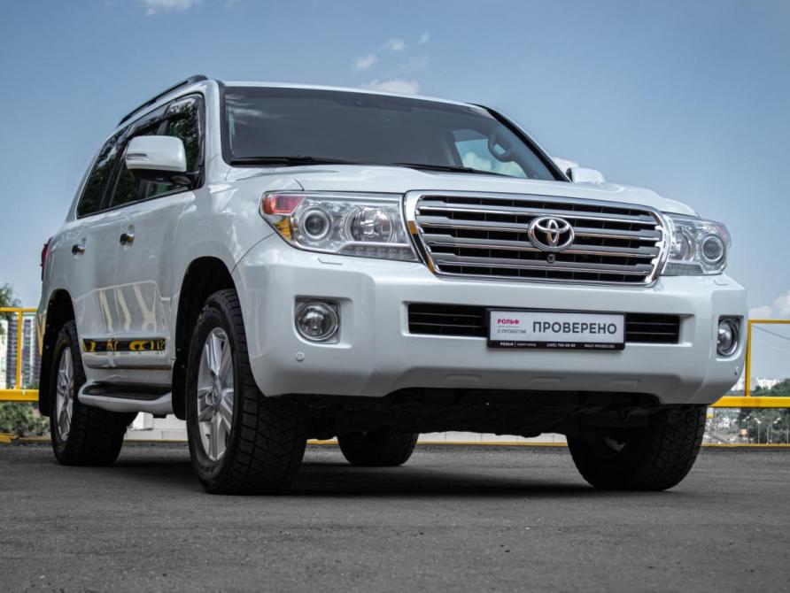 Toyota Land Cruiser 200 Series Рестайлинг 1 Москва  - изображение 3