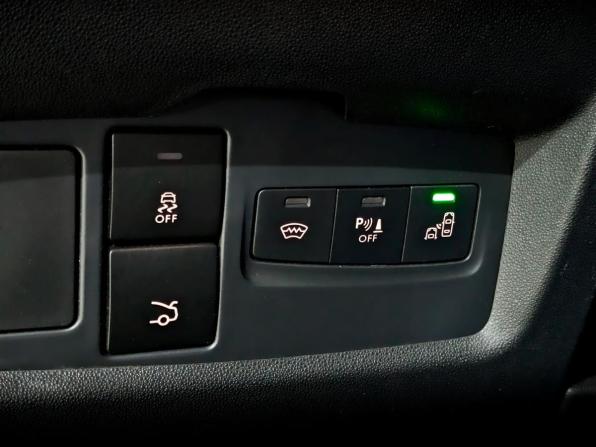Citroen C4 II Рестайлинг с пробегом 2021 года, цена 1 515 000 рублей, 47432 км, седан, Автокод Объявления
