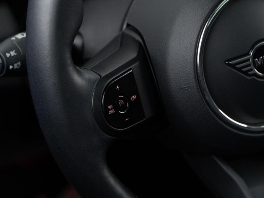 Mini Hatch III (F55/F56) Рестайлинг 2 Москва  - изображение 12