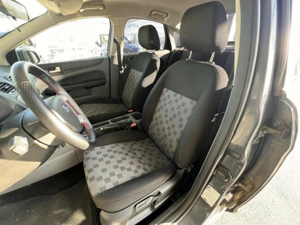 Ford Focus II Рестайлинг с пробегом 2009 года, цена 395 000 рублей, 217110 км, седан, Автокод Объявления