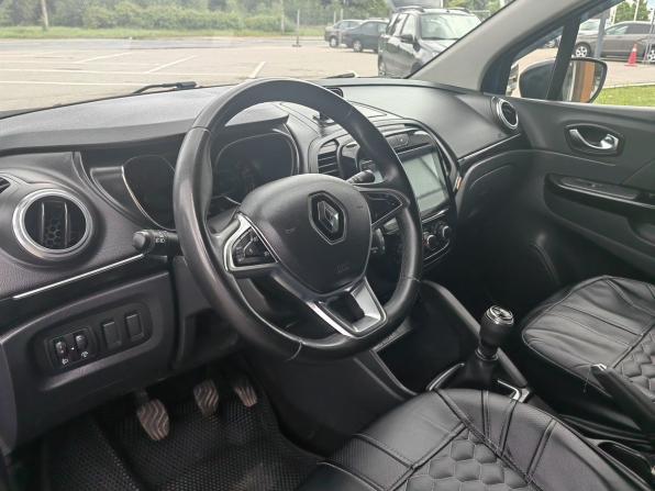 Renault Kaptur I Рестайлинг с пробегом 2021 года, цена 1 549 000 рублей, 120513 км, внедорожник, Автокод Объявления