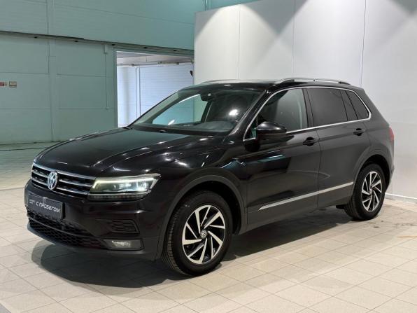 Volkswagen Tiguan II с пробегом 2018 года, цена 1 980 000 рублей, 214001 км, внедорожник, Автокод Объявления