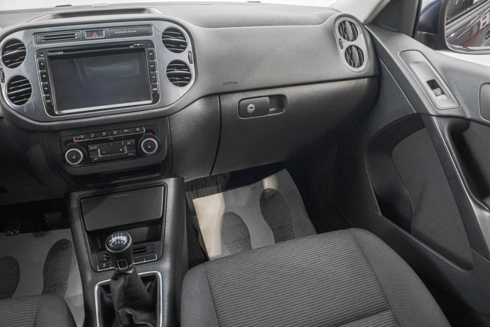 Volkswagen Tiguan I Рестайлинг Барнаул  - изображение 19