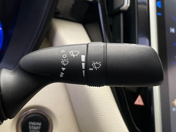 Toyota Corolla XII (E210) с пробегом 2022 года, цена 1 907 000 рублей, 42000 км, седан, Автокод Объявления