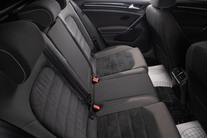 Volkswagen Golf VII с пробегом 2014 года, цена 1 469 000 рублей, 93911 км, универсал, Автокод Объявления