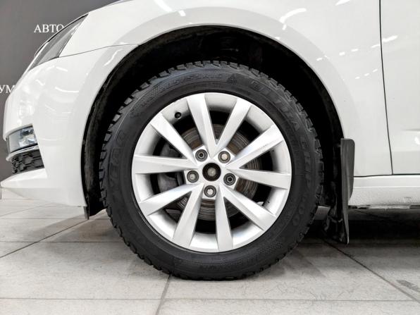 Skoda Octavia III (A7) Рестайлинг с пробегом 2019 года, цена 1 320 000 рублей, 92770 км, лифтбек, Автокод Объявления
