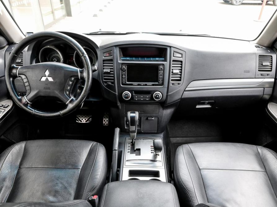 Mitsubishi Pajero IV Рестайлинг 1 Москва  - изображение 15