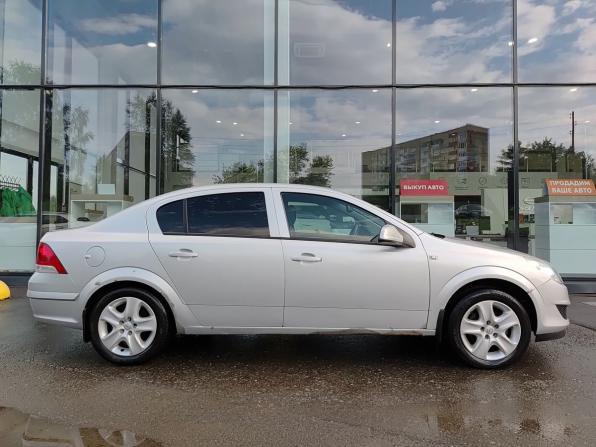 Opel Astra H Рестайлинг с пробегом 2014 года, цена 512 000 рублей, 140524 км, седан, Автокод Объявления
