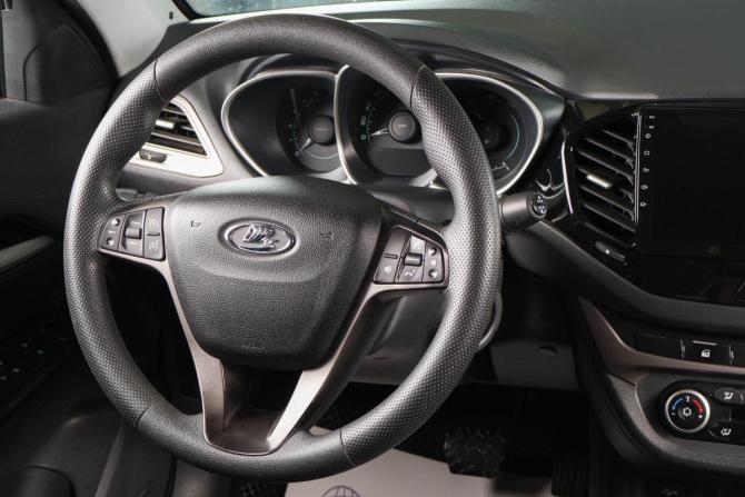 Lada (ВАЗ) Vesta I с пробегом 2016 года, цена 739 000 рублей, 130000 км, седан, Автокод Объявления