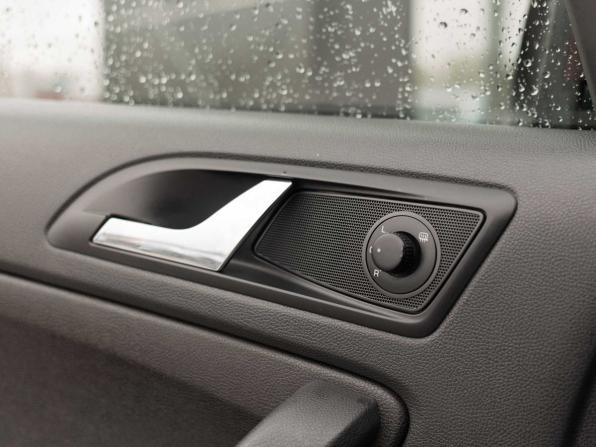 Skoda Yeti I с пробегом 2011 года, цена 1 000 000 рублей, 203055 км, внедорожник, Автокод Объявления