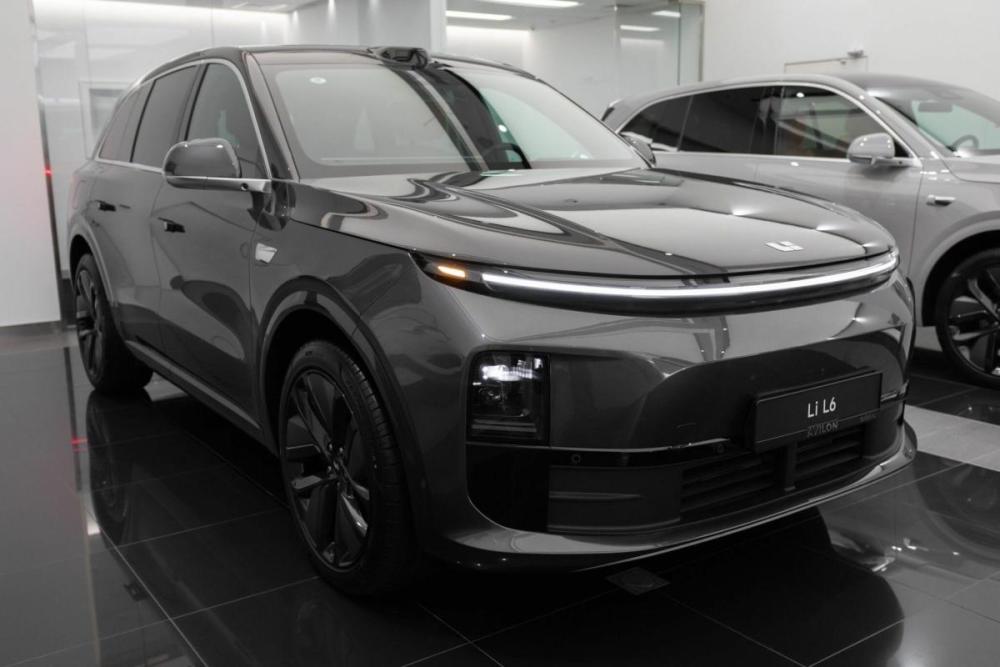 Li Auto (Lixiang) L6 Москва  - изображение 2