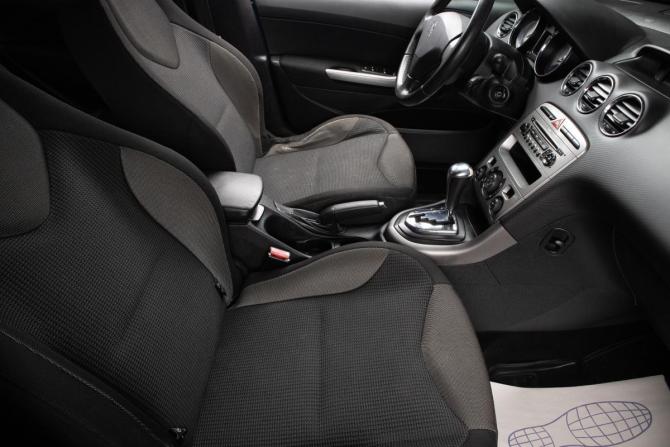 Peugeot 308 I с пробегом 2008 года, цена 170 000 рублей, 222000 км, хэтчбек, Автокод Объявления