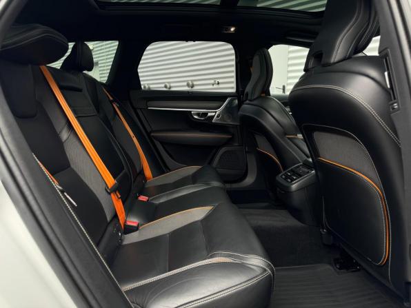 Volvo V90 Cross Country I с пробегом 2018 года, цена 3 190 000 рублей, 81821 км, универсал, Автокод Объявления