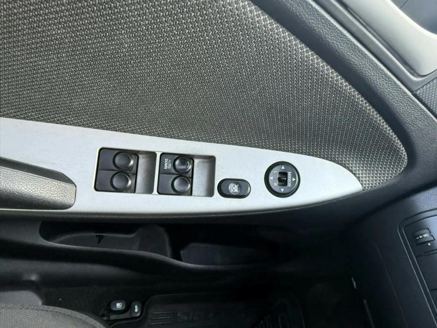 Hyundai Solaris I Ростов-на-Дону  - изображение 18