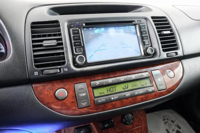 Toyota Camry V (XV30) Рестайлинг с пробегом 2004 года, цена 899 000 рублей, 270000 км, седан, Автокод Объявления